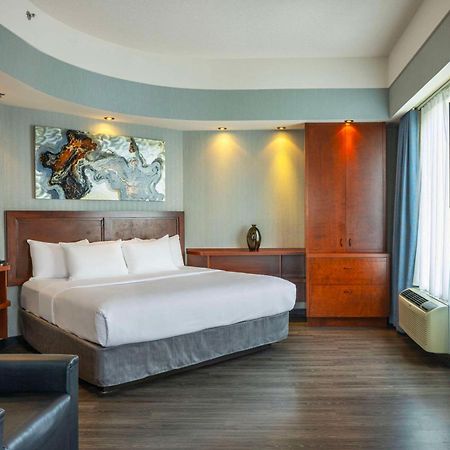 Quality Inn & Suites Levis Bagian luar foto